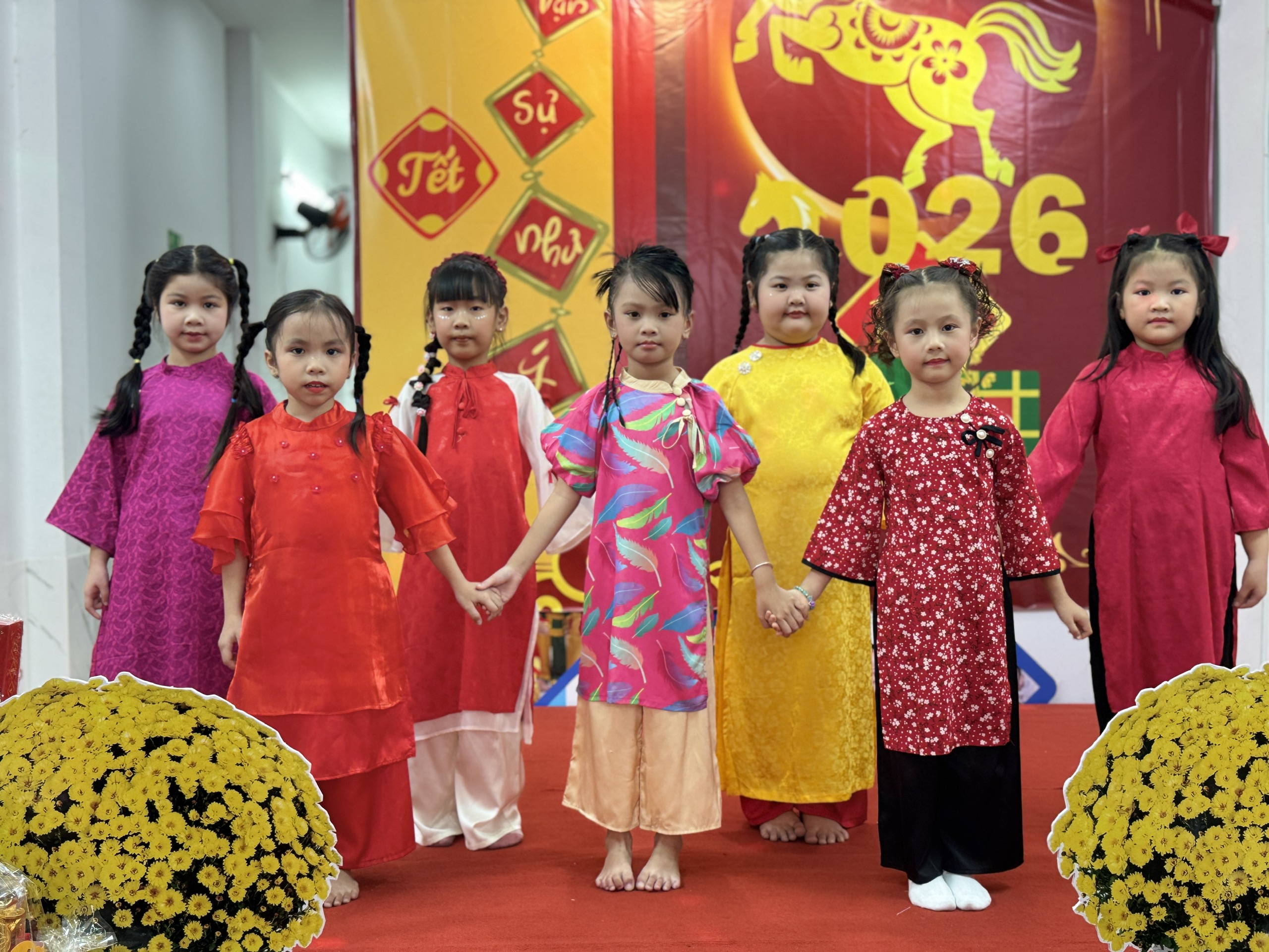 Vũ Hội Tết 2026